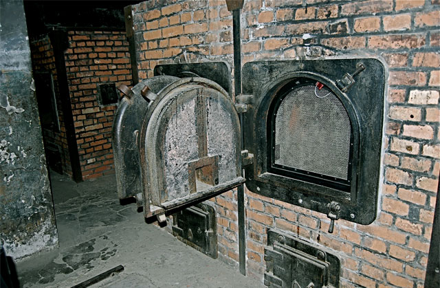 Les fours crématoires d'Auschwitz-Birkenau